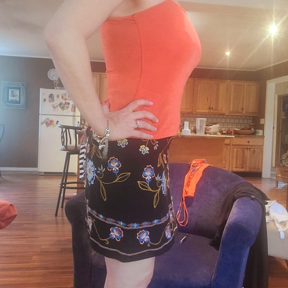 Orange shimmer tank - Picture 2 of 4